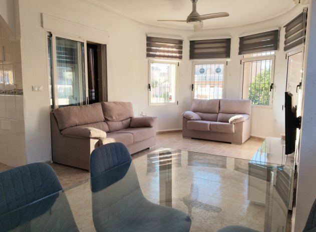 Resale - Villa * - Villamartin * - Villamartín * 