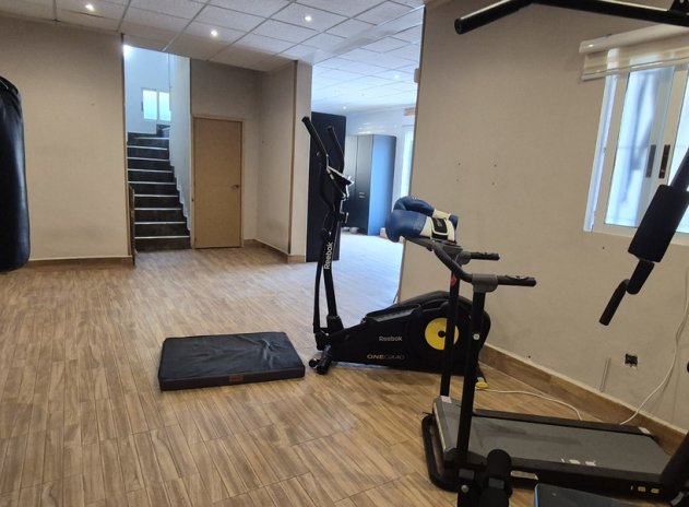 Resale - Villa * - Villamartin * - Villamartín * 