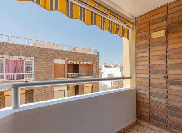 Herverkoop - Appartement - Torrevieja - Playa del Cura