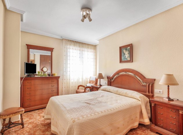 Herverkoop - Appartement - Torrevieja - Playa del Cura