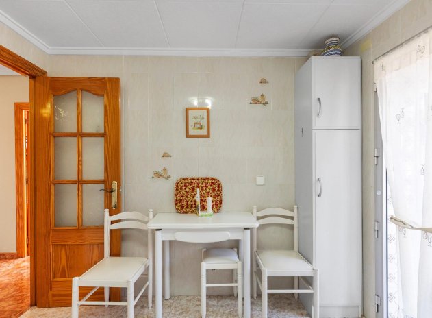 Herverkoop - Appartement - Torrevieja - Playa del Cura