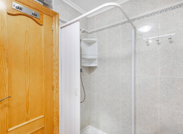 Herverkoop - Appartement - Torrevieja - Playa del Cura