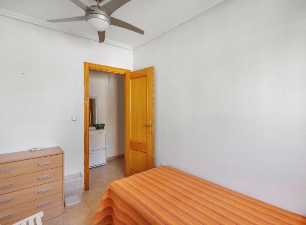 Reventa - Apartamento / Piso - Torrevieja
