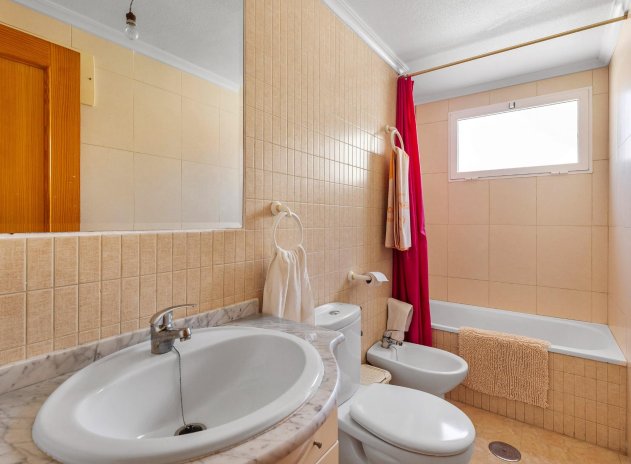 Reventa - Apartamento / Piso - Torrevieja