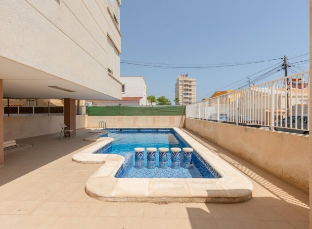 Reventa - Apartamento / Piso - Torrevieja