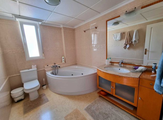 Wiederverkauf - Villa - La Mata