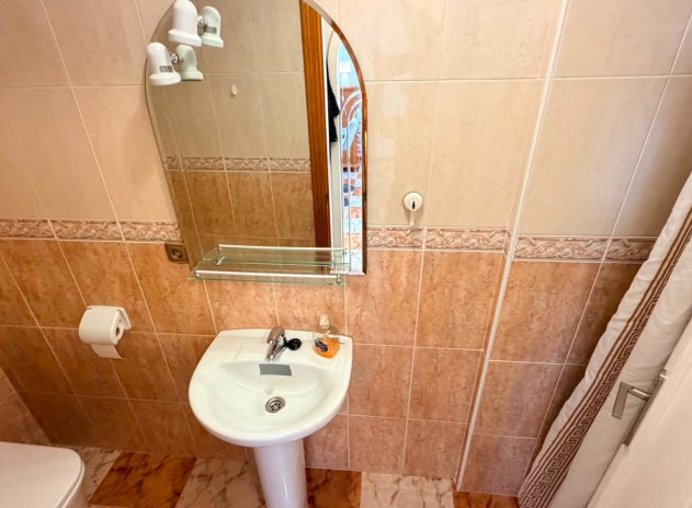 Herverkoop - Villa - Lomas de Cabo Roig - Orihuela Costa
