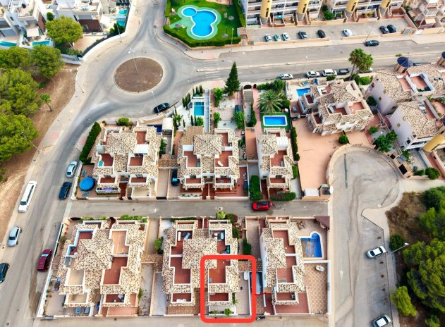 Herverkoop - Villa - Lomas de Cabo Roig - Orihuela Costa