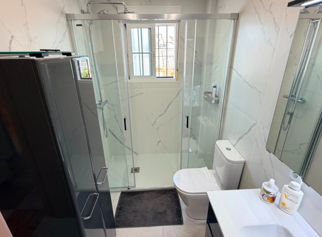 Herverkoop - Villa - Lomas de Cabo Roig - Orihuela Costa