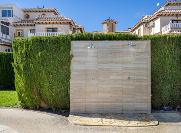 Herverkoop - Villa - Lomas de Cabo Roig - Orihuela Costa