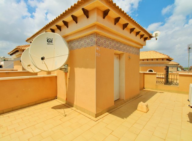 Reventa - Casa adosada - Villamartin - Villamartín