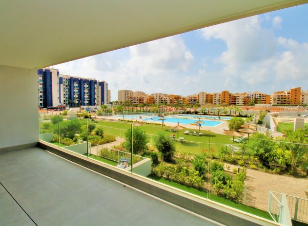 Resale - Apartment / Flat * - Punta Prima *
