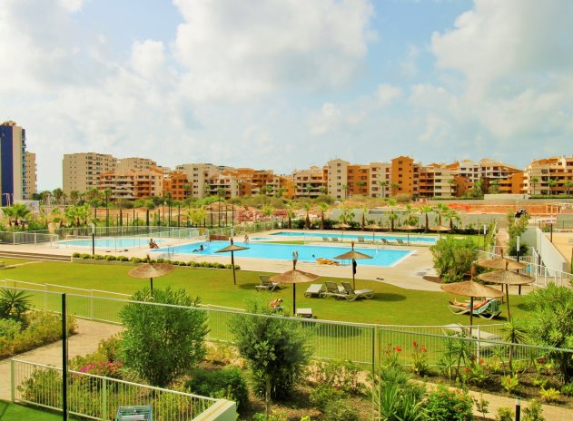 Resale - Apartment / Flat * - Punta Prima *