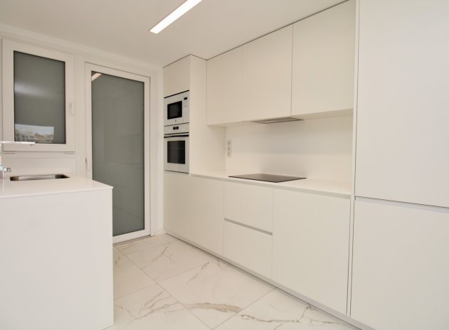Resale - Apartment / Flat * - Punta Prima *