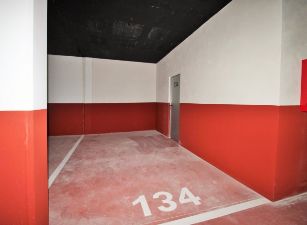 Resale - Apartment / Flat * - Punta Prima *