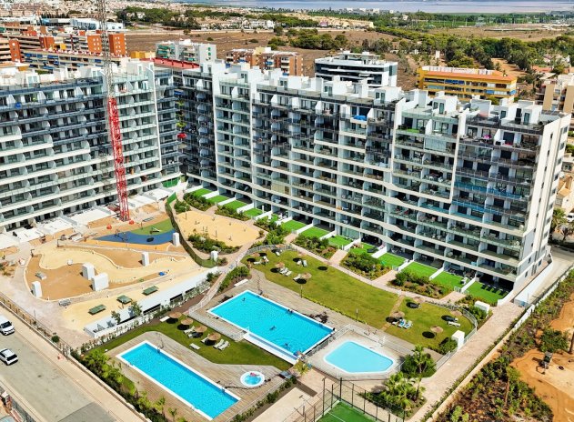Resale - Apartment / Flat * - Punta Prima *