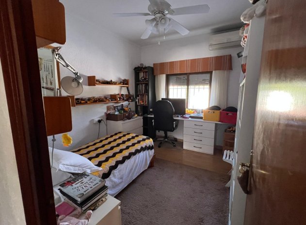 Herverkoop - Villa - Orihuela - Cabo Roig