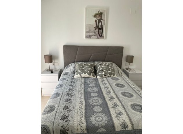 Reventa - Apartamento / Piso - Torrevieja - Los Balcones