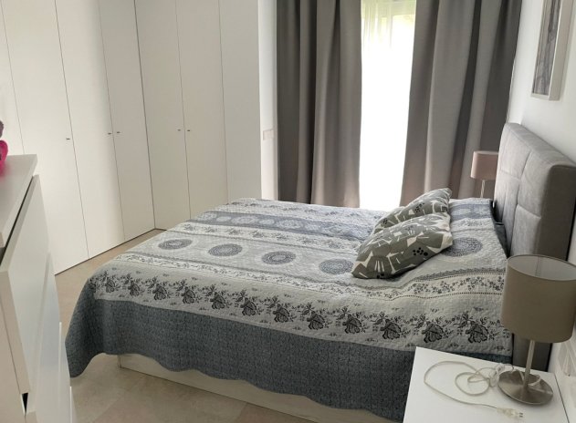 Reventa - Apartamento / Piso - Torrevieja - Los Balcones