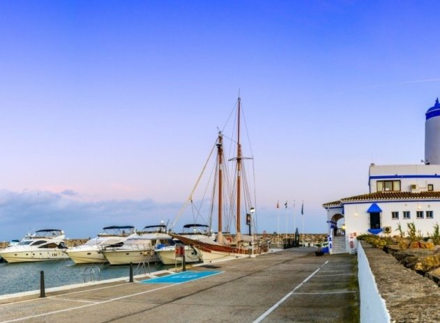 Nieuwbouw Woningen - Rijwoning - Manilva - Punta Chullera