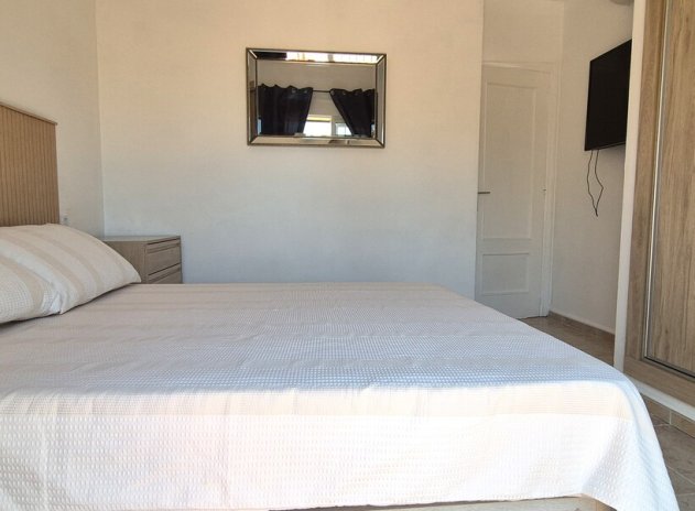 Resale - Villa * - Villamartin * - Villamartín * 