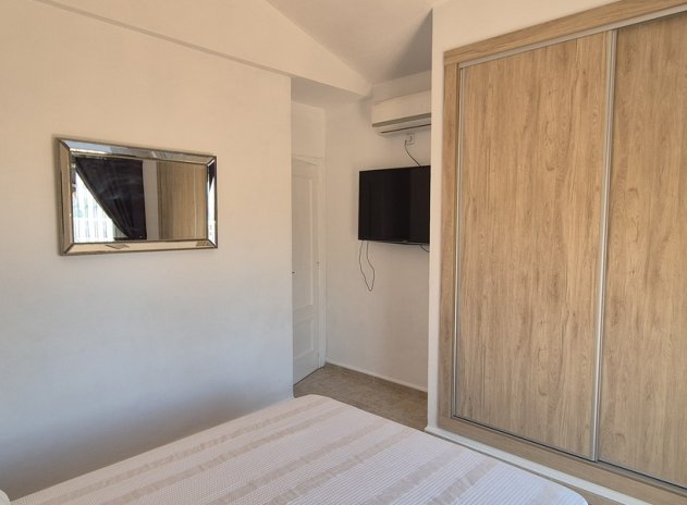 Resale - Villa * - Villamartin * - Villamartín * 