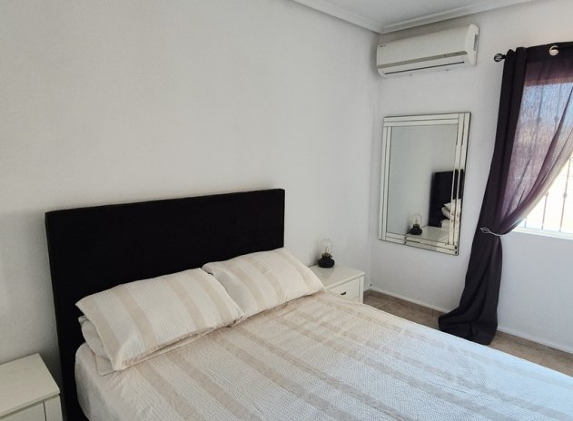 Resale - Villa * - Villamartin * - Villamartín * 