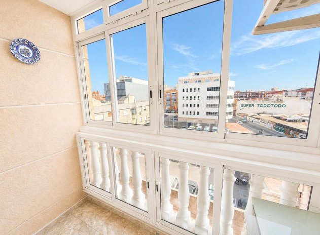 Herverkoop - Appartement - Torrevieja - Playa del Cura