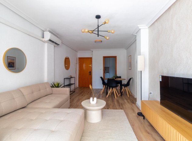 Herverkoop - Appartement - Torrevieja - La Mata