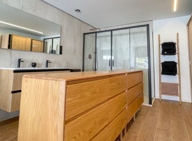 Herverkoop - Rijwoning - Torrevieja - Aguas Nuevas