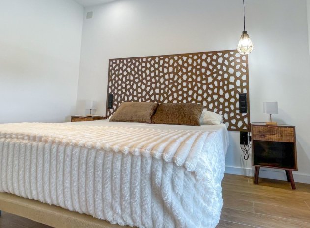 Herverkoop - Rijwoning - Torrevieja - Aguas Nuevas