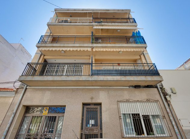 Herverkoop - Appartement - Torrevieja - Playa del Cura