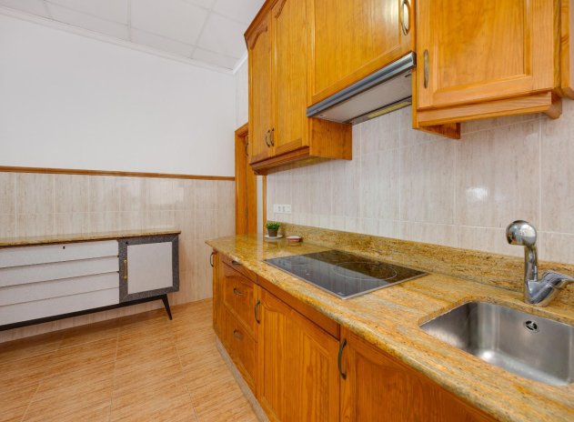 Herverkoop - Appartement - Torrevieja - Playa del Cura