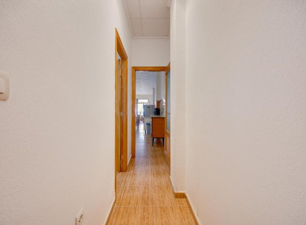 Herverkoop - Appartement - Torrevieja - Playa del Cura