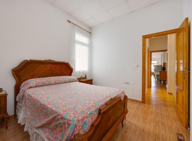 Herverkoop - Appartement - Torrevieja - Playa del Cura