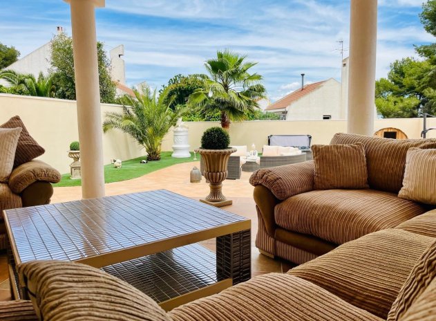 Wiederverkauf - Villa - San Miguel de Salinas
