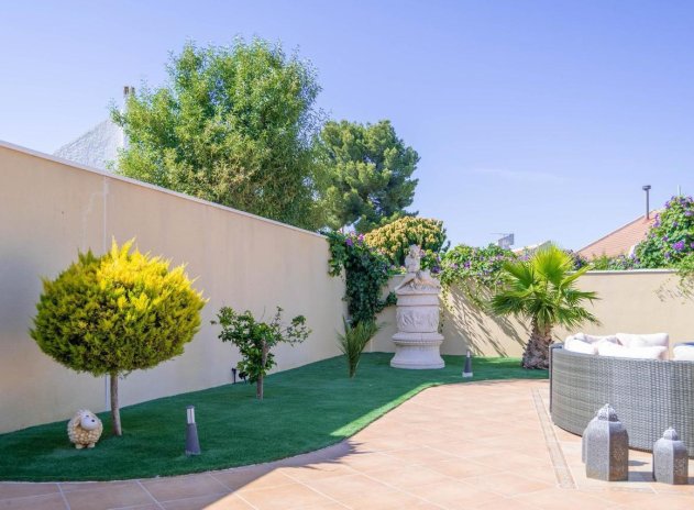 Wiederverkauf - Villa - San Miguel de Salinas