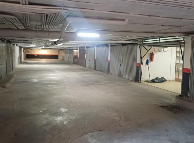 Revente - Parking / Garage - Torrevieja