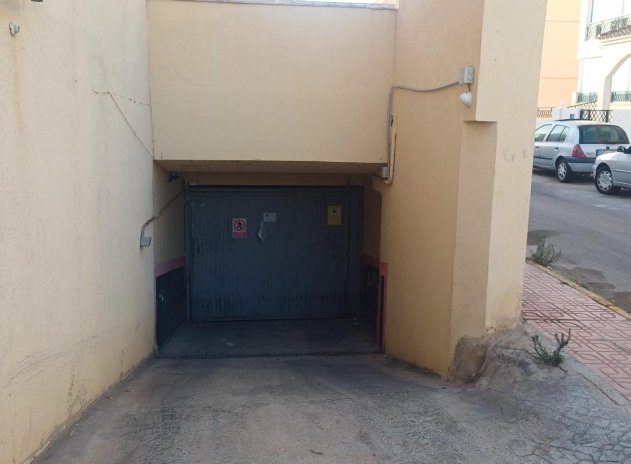 Revente - Parking / Garage - Torrevieja