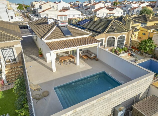 Herverkoop - Rijwoning - Torrevieja - El chaparral