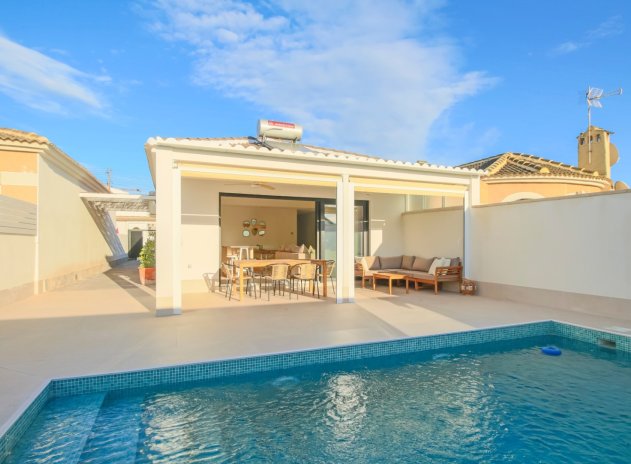 Herverkoop - Rijwoning - Torrevieja - El chaparral