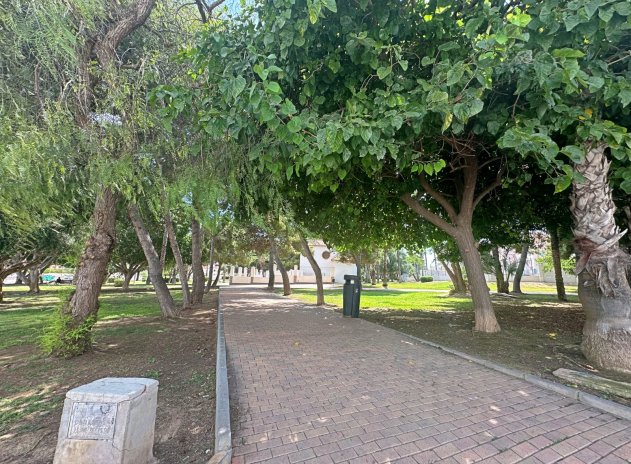 Herverkoop - Rijwoning - Torrevieja - Torrevieja - Aguas Nuevas
