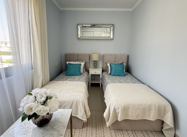 Resale - Townhouse * - Cabo Roig *