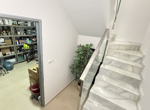 Resale - Townhouse * - Cabo Roig *