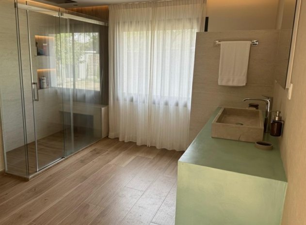 Herverkoop - Villa - Valdemorillo - Mojadillas - Parque de las Infantas - El Paraiso