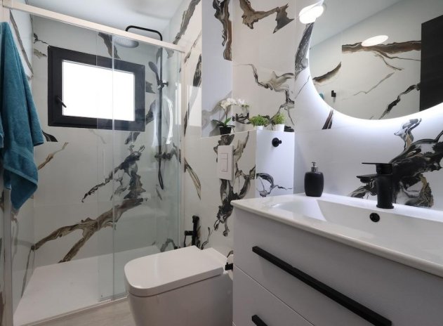 Herverkoop - Appartement - Torrevieja