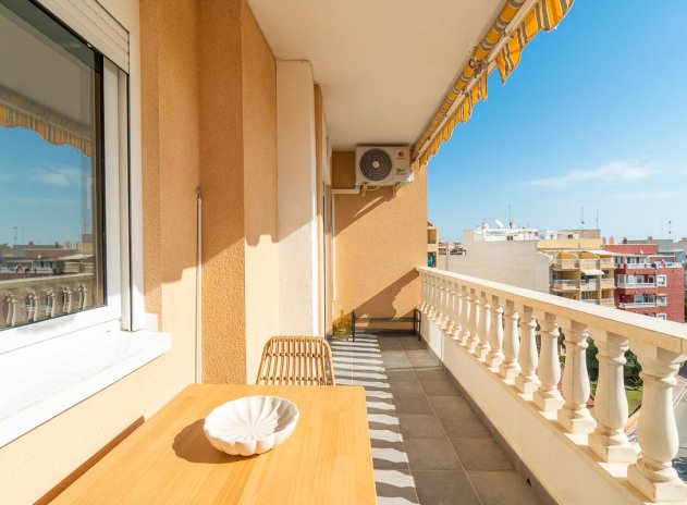 Herverkoop - Appartement - Torrevieja - La Mata