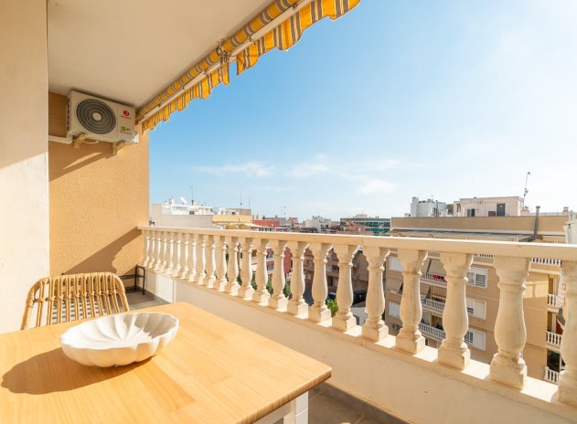 Herverkoop - Appartement - Torrevieja - La Mata