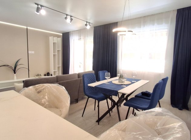 Herverkoop - Appartement - Torrevieja - Playa del Acequión