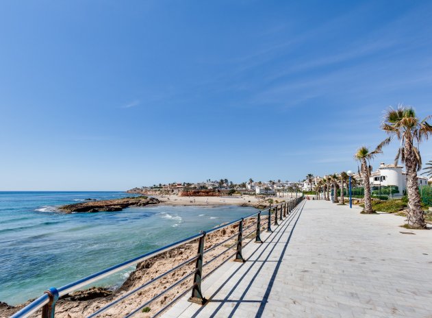 Herverkoop - Rijwoning - Orihuela Costa - Las Filipinas